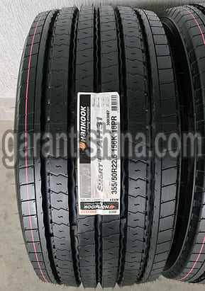 Hankook AH31 Smart Flex (рулевая) 355/50 R22.5 156K 18PR - Фото протектора с этикеткой